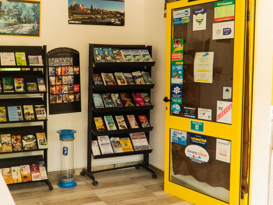 Camping Les Bords de Loue, 3* - 99