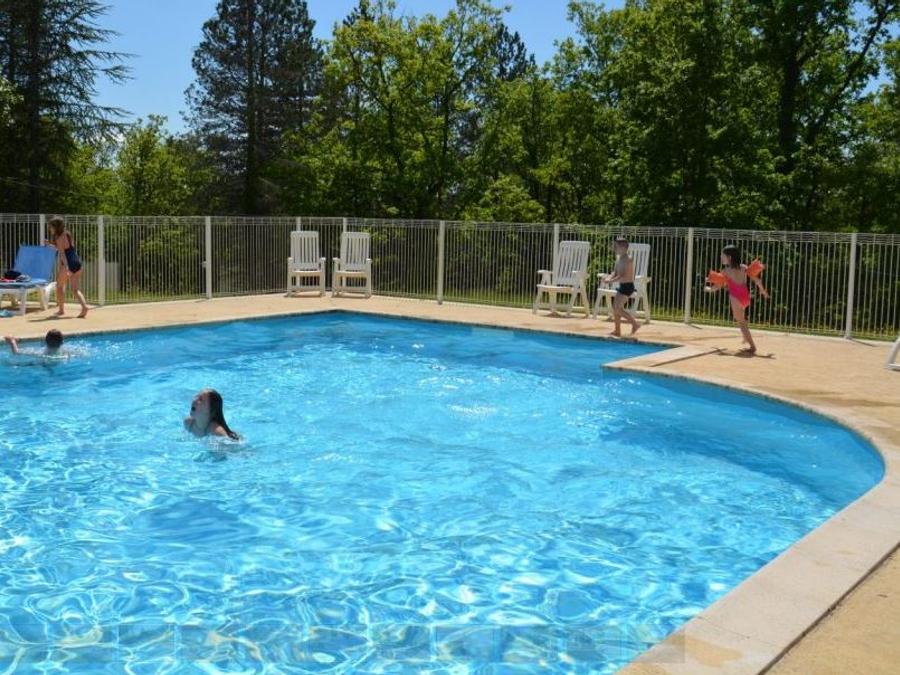 Camping Les Bois de Prayssac, 3*