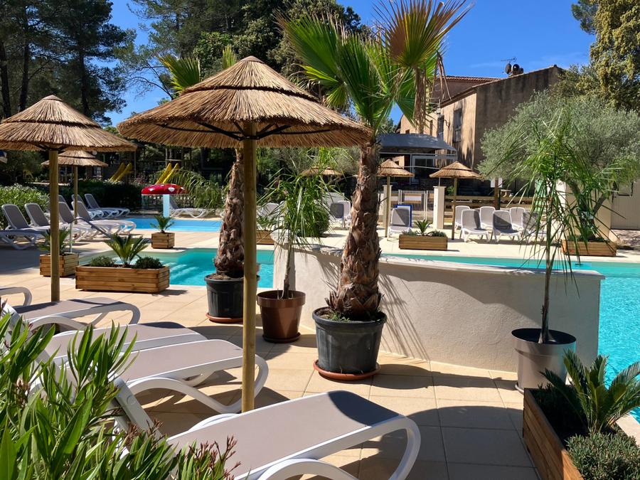 Flower Camping le Relais de la Bresque, 3*