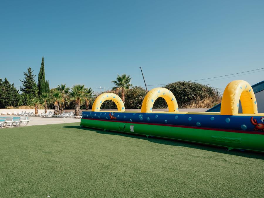France - Camping Le Mas de L'isle, 3*