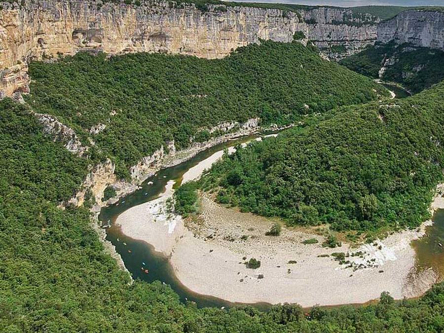 Camping Les Dolmens, 4*