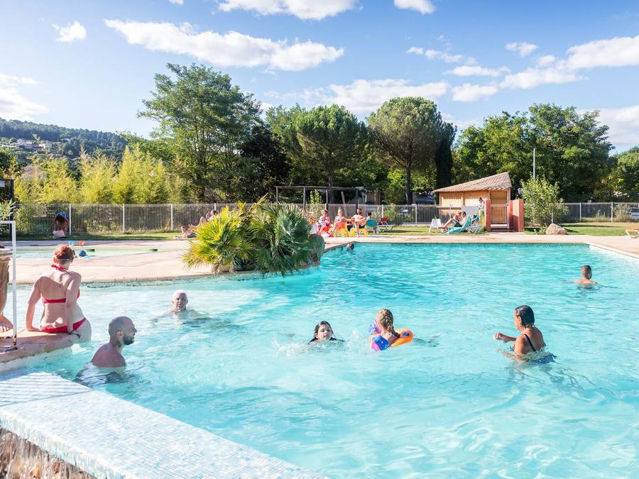 Camping La Nouzarède, 3*