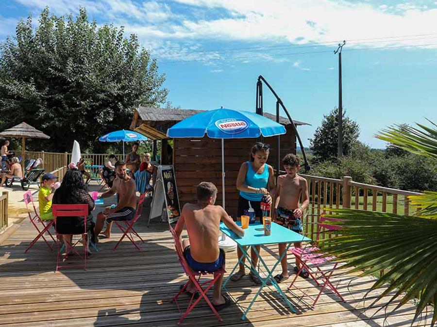 France - Camping Brin d'amour, 3*