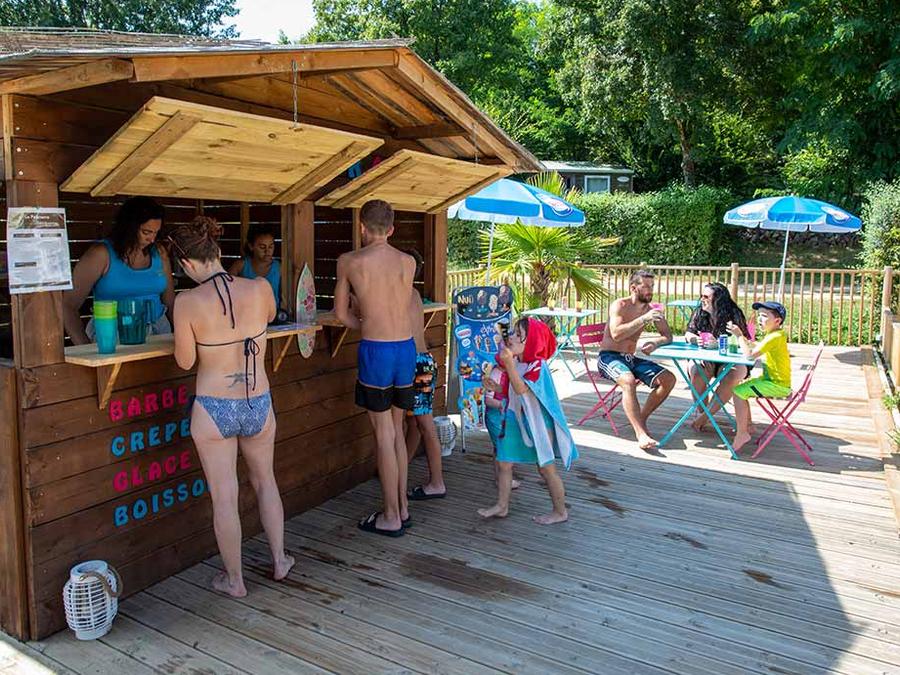 France - Camping Brin d'amour, 3*