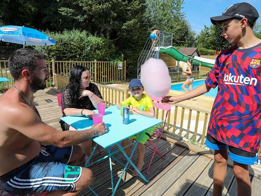 France - Camping Brin d'amour, 3*