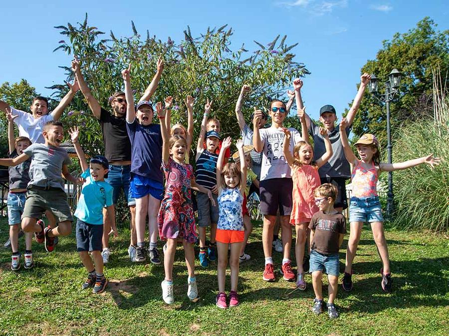 France - Camping Brin d'amour, 3*