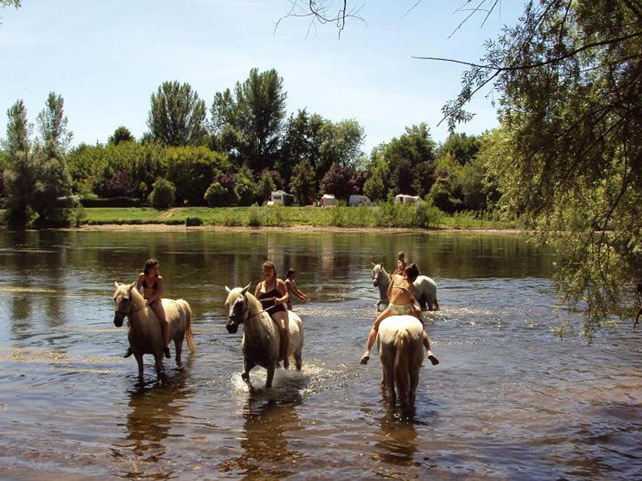France - Camping Brin d'amour, 3*