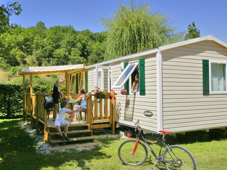 France - Camping le Pont de Mazerat, 4*