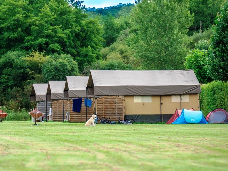 France - Camping le Pont de Mazerat, 4*