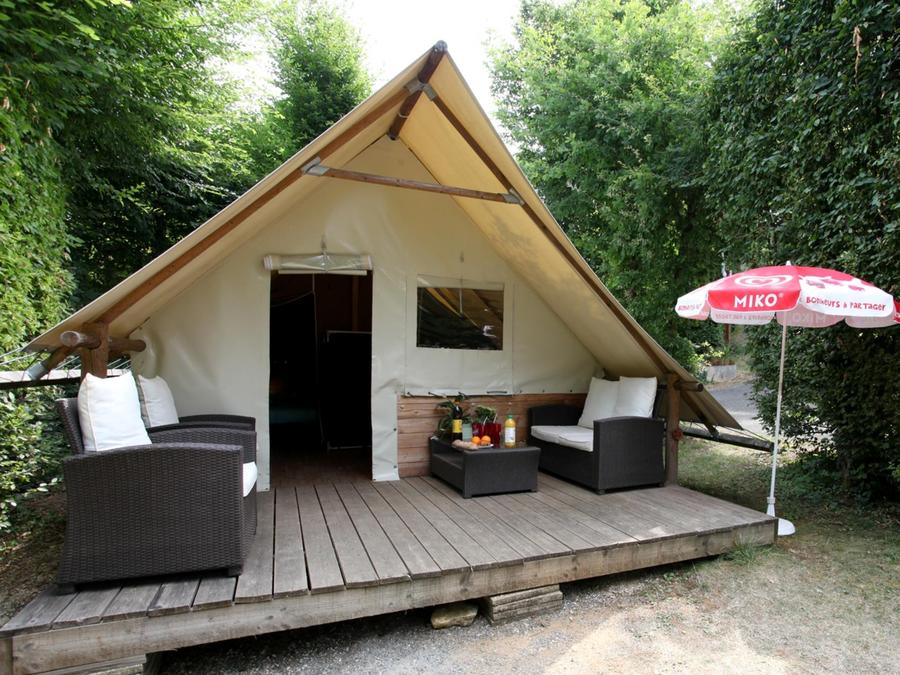 France - Camping le Pont de Mazerat, 4*