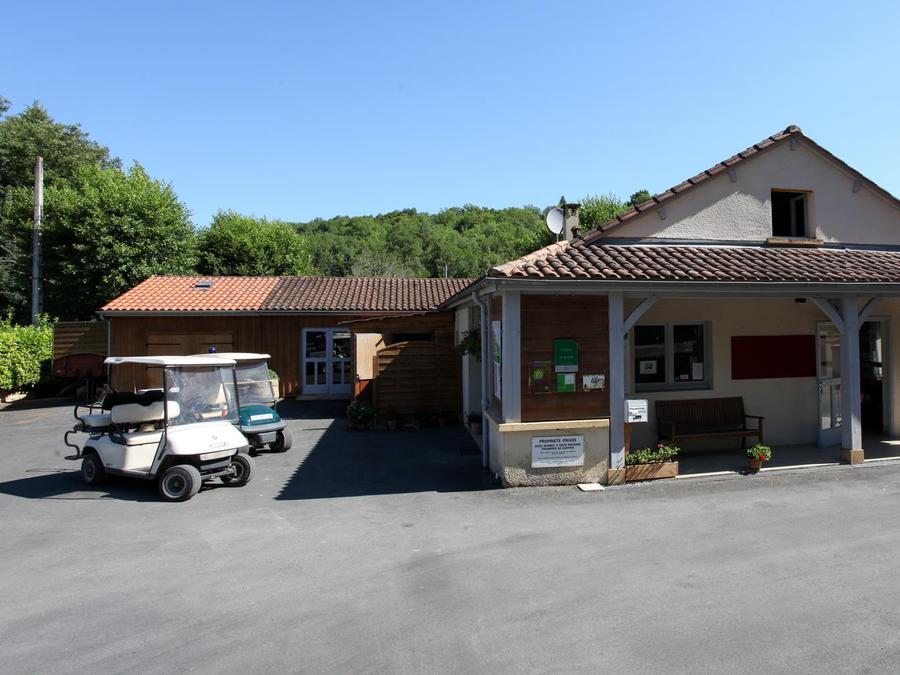 France - Camping le Pont de Mazerat, 4*