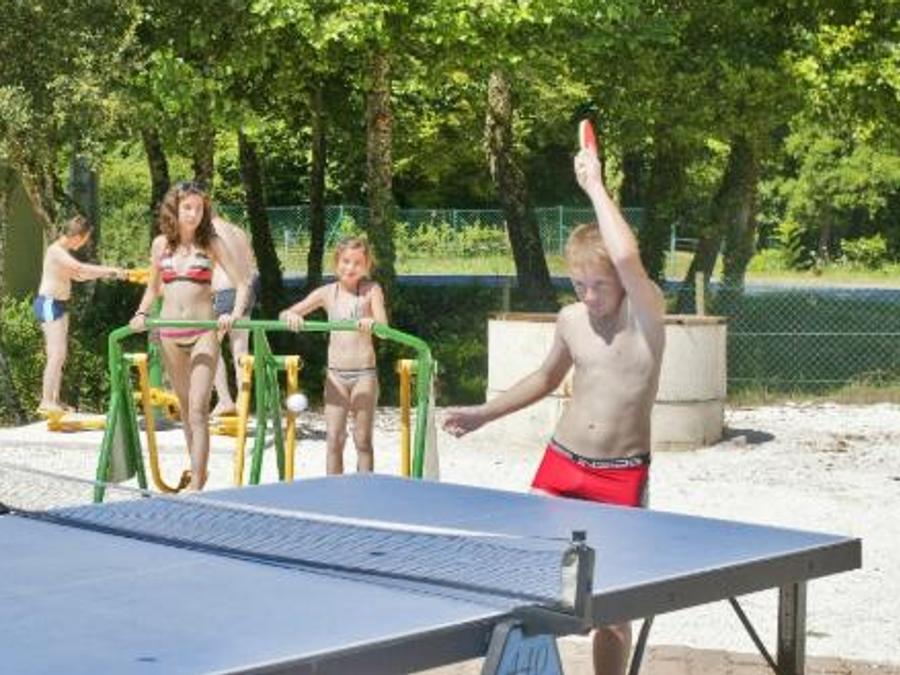 France - Camping le Pont de Mazerat, 4*