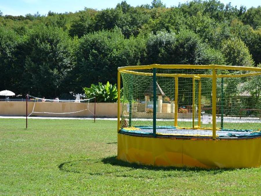 France - Camping le Pont de Mazerat, 4*