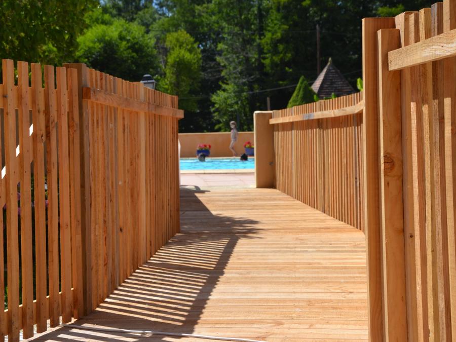 France - Camping le Pont de Mazerat, 4*