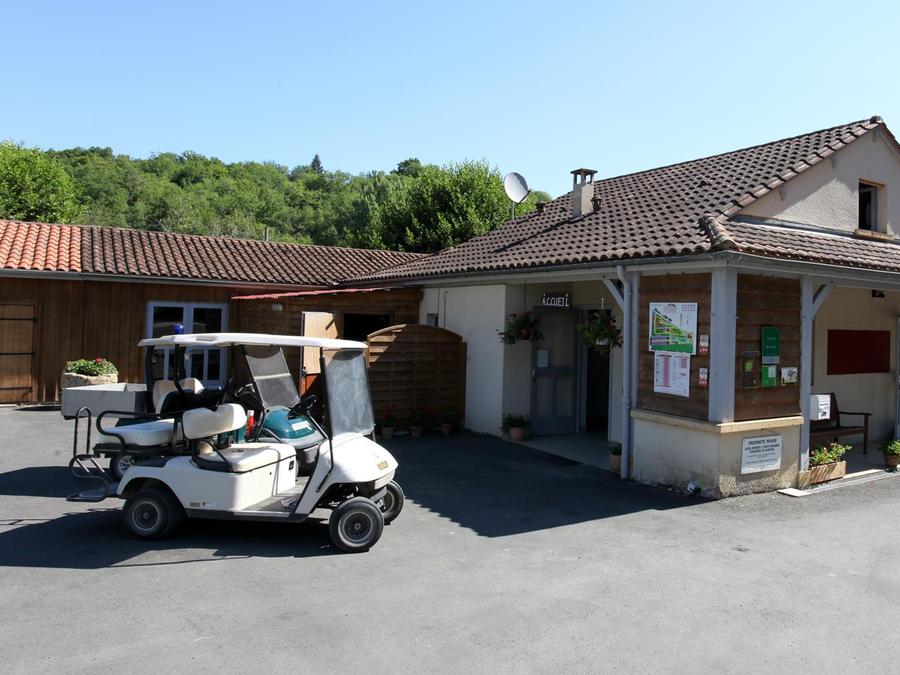 France - Camping le Pont de Mazerat, 4*