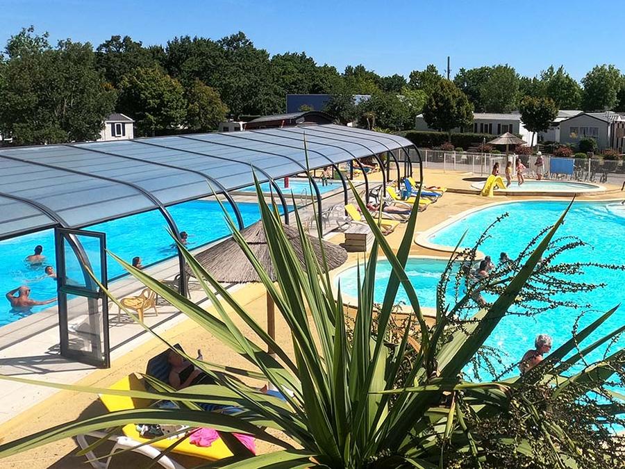 Camping Les Chalands Fleuris