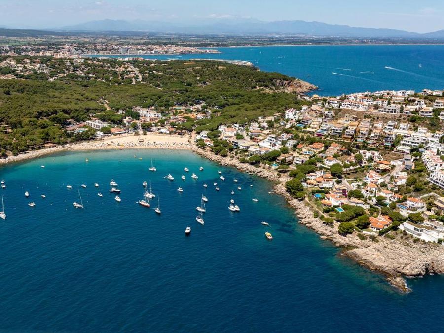 WeCamp Cala Montgo
