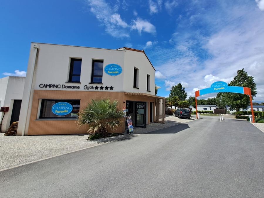 France - Camping Paradis Domaine Oyat, 4*