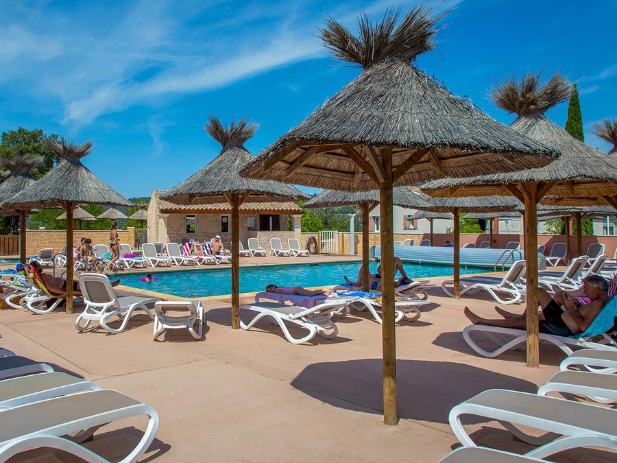 Camping La Pinède, 4*