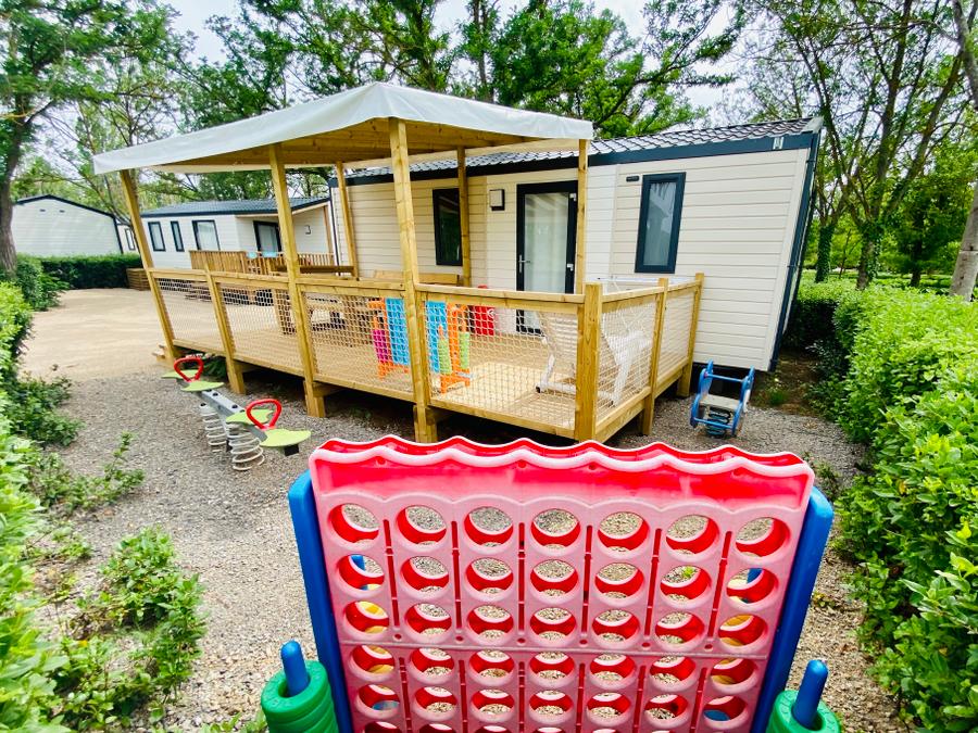 Camping Paradis les Rives de l'Hérault, 4* - 20