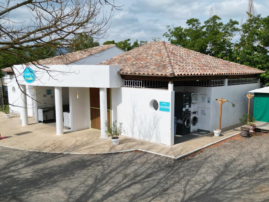 Camping Paradis les Rives de l'Hérault, 4* - 12