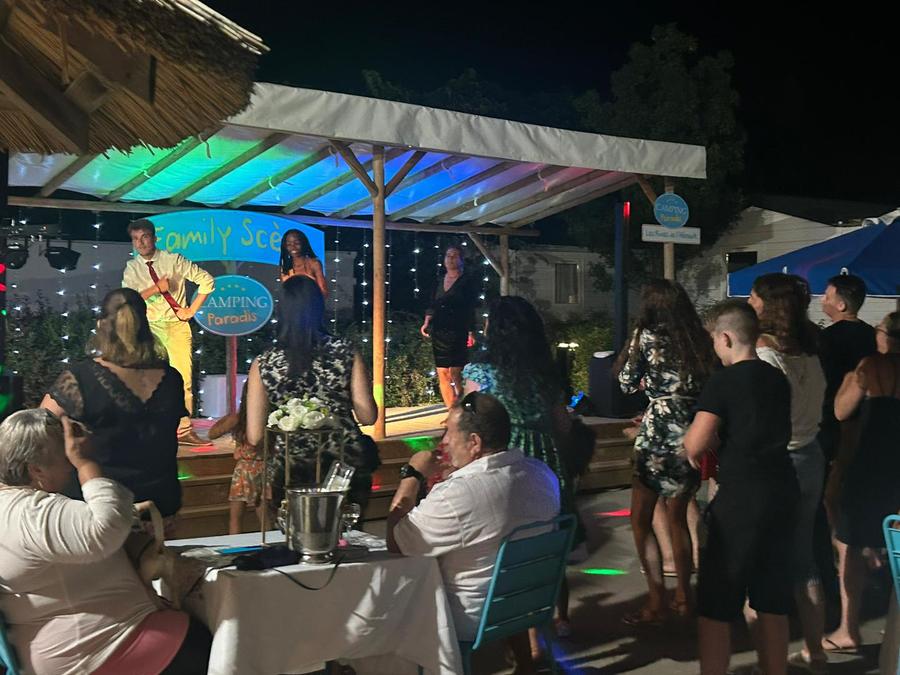 Camping Paradis les Rives de l'Hérault, 4* - 11