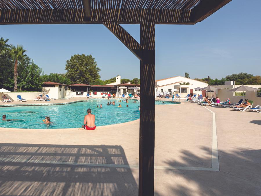 SOWELL RESIDENCES Les Lauriers Roses, 3* - 4