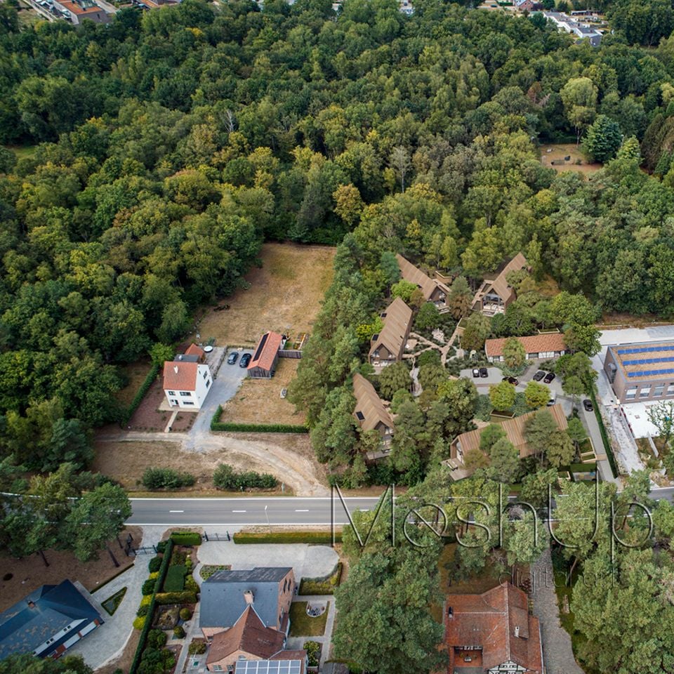 Where is Woodz Lodges located? - Photo 3