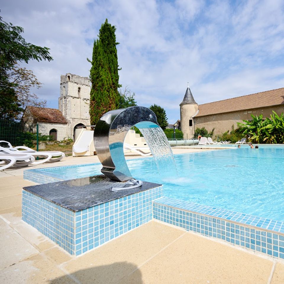 Camping Le Petit Trianon photo 5