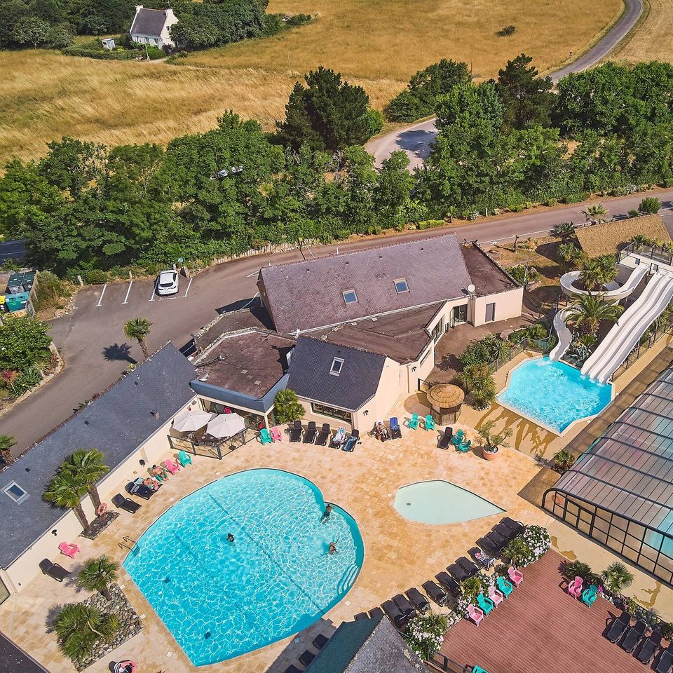Where is the Camping La Pommeraie de l'Océan located? - Photo 2