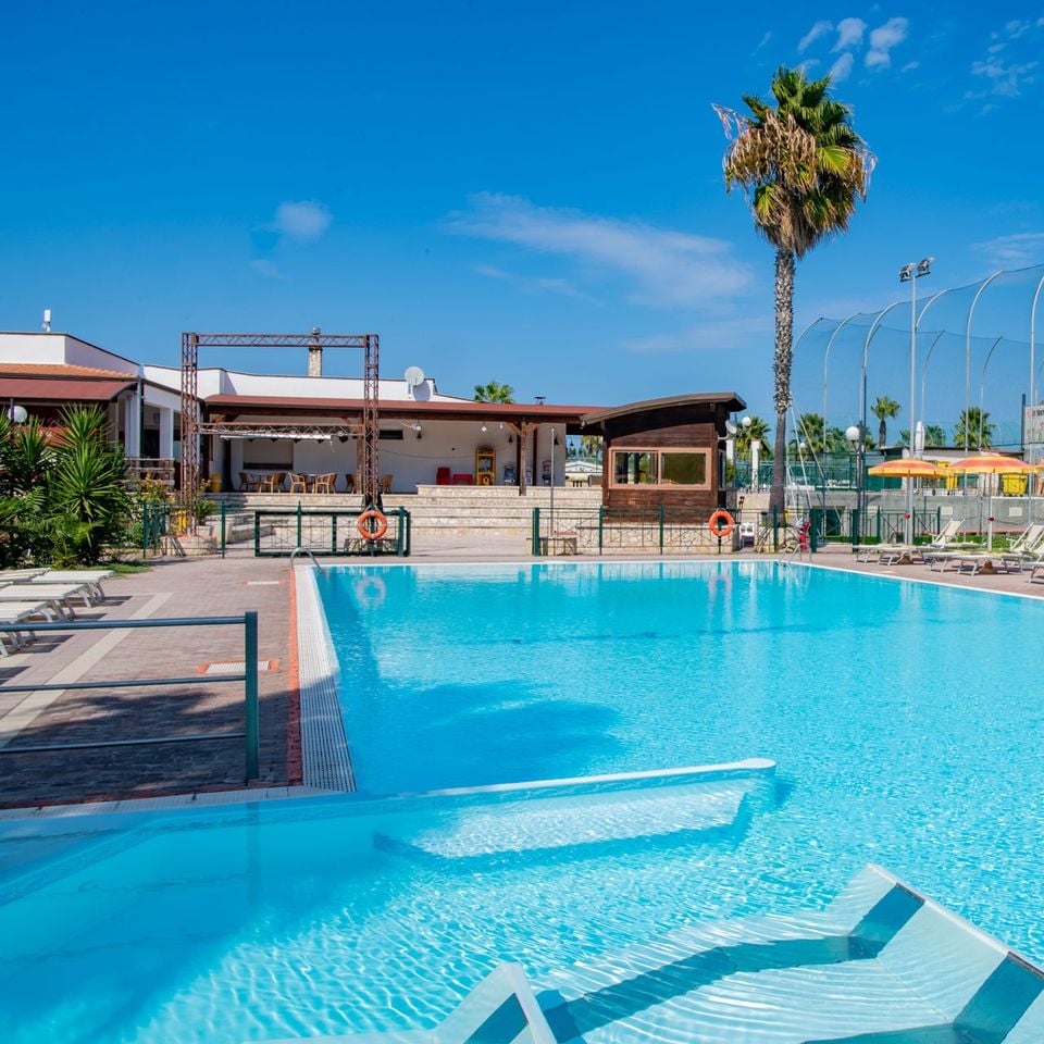 Campings Foggia, bungalows hasta el 60% de descuento, image size:960x960