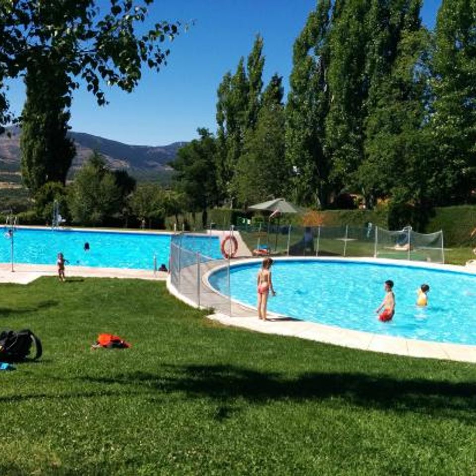 Monte Holiday photo 2