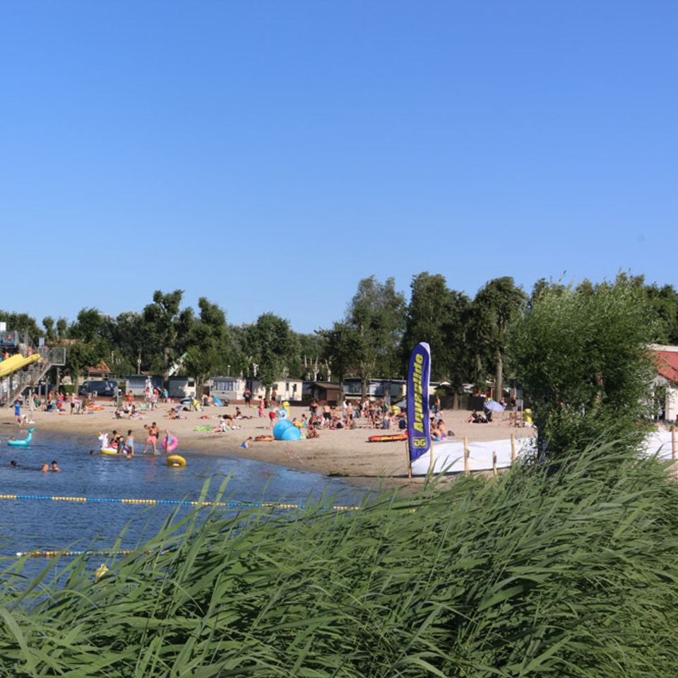 Holiday Suites Klein Strand - Jabbeke photo 4