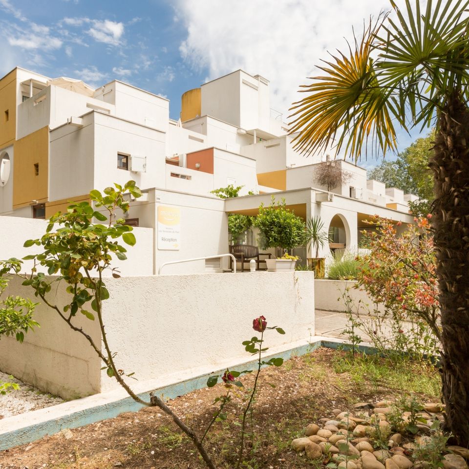 Where is the Pierre & Vacances Residence Les Terrasses du Parc located? - Photo 2