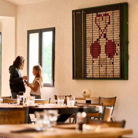 STAANPLAATS - Standplaats (auto + caravan/tent + elektriciteit + water)