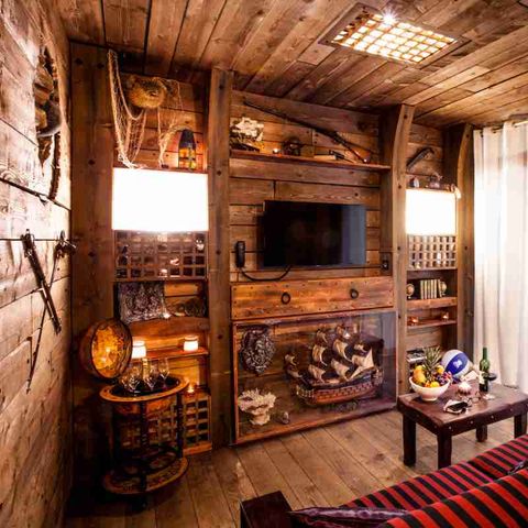 Zimmer 6 Personen - Prestige Suite Blackbeard