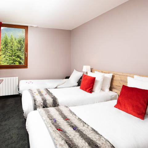 Bedroom 4 persons - Family quadruple room