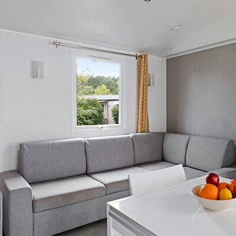 BUNGALOW 6 personnes - Mobil-home | Premium | 3 Ch. | 6 Pers. | Terrasse surélevée | 2 SDB | Clim.