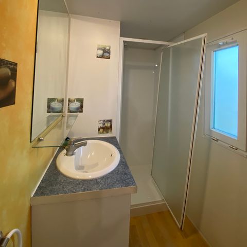 BUNGALOW 4 personnes - “Flores” climatisé