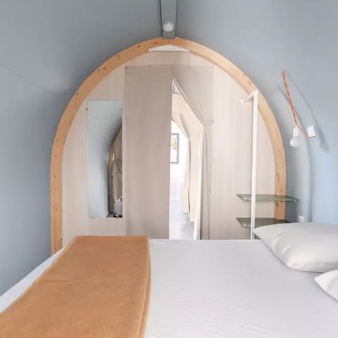 AUßERGEWÖHNLICHE UNTERKUNFT 4 Personen - Coco 3-Zimmer-Wohnwagen 4 Personen Ohne Sanitär