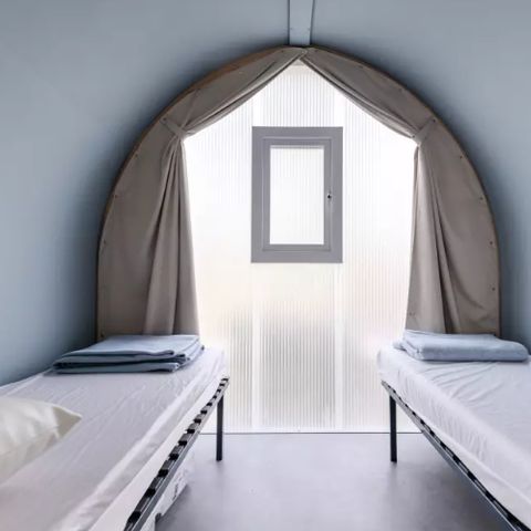 AUßERGEWÖHNLICHE UNTERKUNFT 4 Personen - Coco 3-Zimmer-Wohnwagen 4 Personen Ohne Sanitär