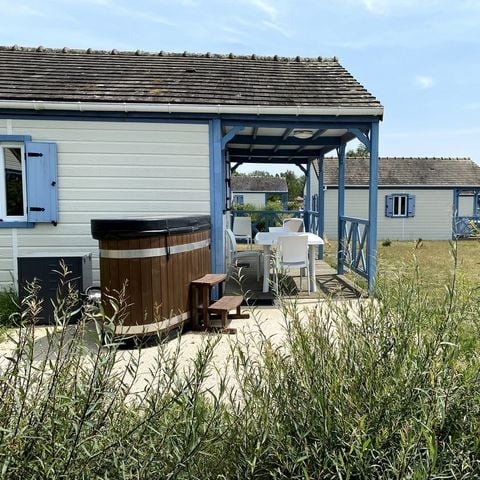 CHALET 6 personnes - Chalet VIP - 2 chambres avec bain finlandais privatif