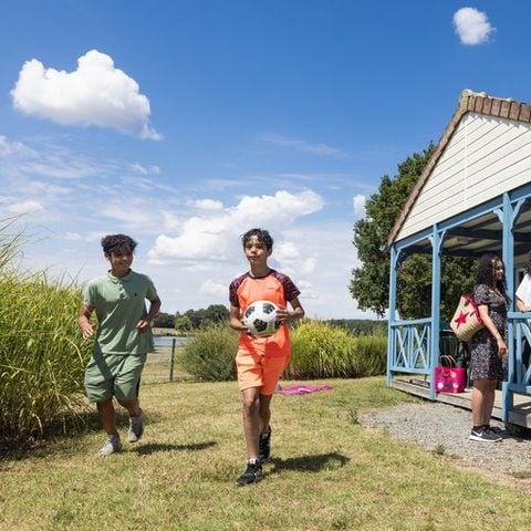 Village De Chalets - Mansigné - Camping Sarthe - Image N°4