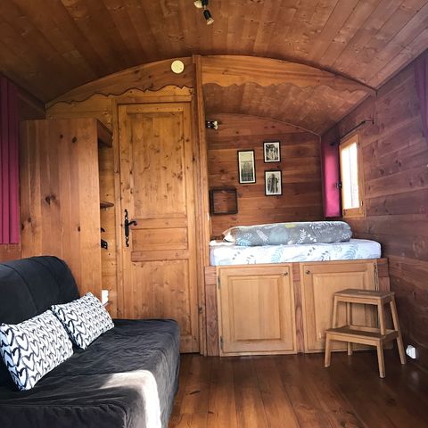 UNUSUAL ACCOMMODATION 2 people - Roulotte Ty Mousse