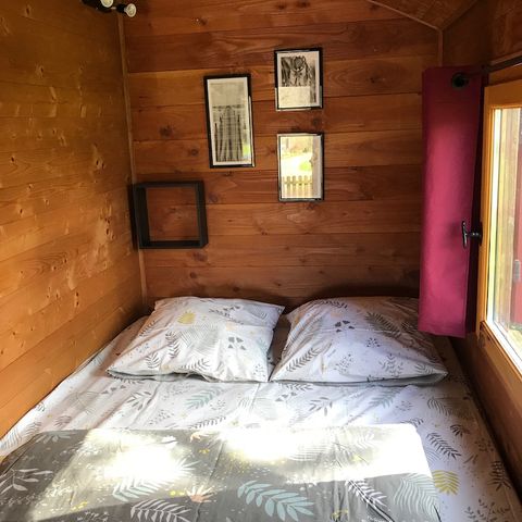 UNUSUAL ACCOMMODATION 2 people - Roulotte Ty Mousse