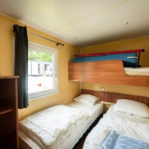 Stacaravan 5 personen - Fiji (4 Volwassenen + 1 kind -12 jaar)