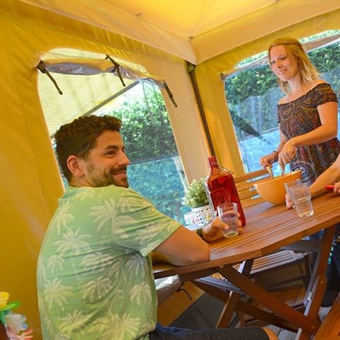 Tent 6 personen - Hypitipy 2 kamers 23m² - zonder sanitair