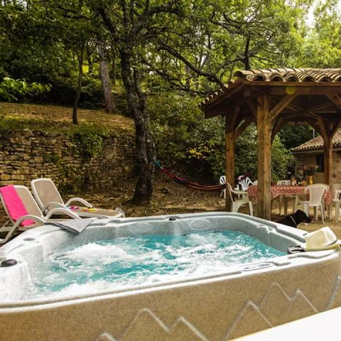 LANDHAUS 2 Personen - Ferienhaus Roussillon 2 Zimmer 2 Personen + TV + Privates Spa