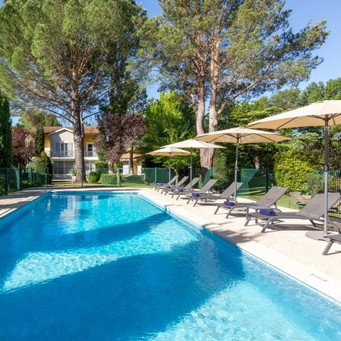 SOWELL - Domaine de la petite Isle - Luberon - Camping Vaucluse - Image N°2