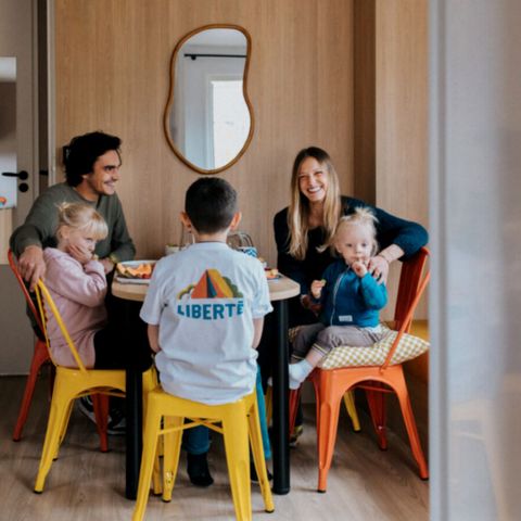 Stacaravan 5 personen - Comfort - 2 slaapkamers